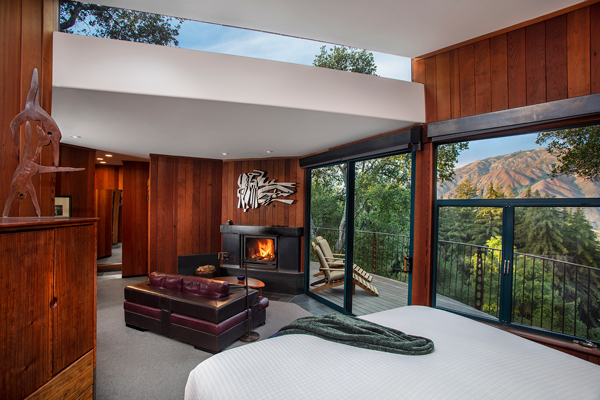 Upper Mountain House Interior